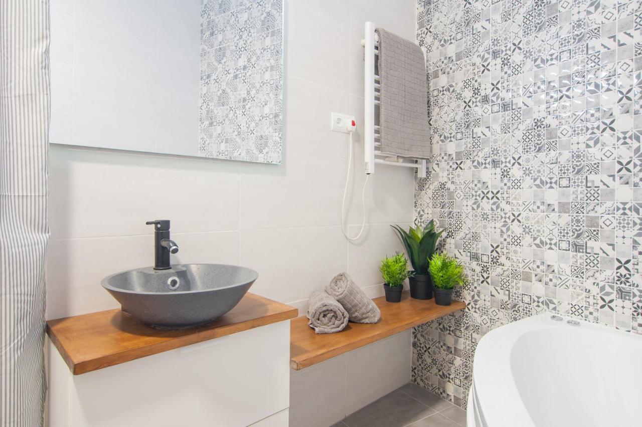 Db Nice Apartment Sagrada Familia Барселона Екстериор снимка